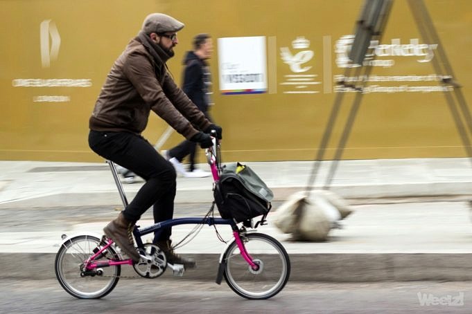 Il Y A 11 Différences Entre Un Vélo Pliant Et Un VTT